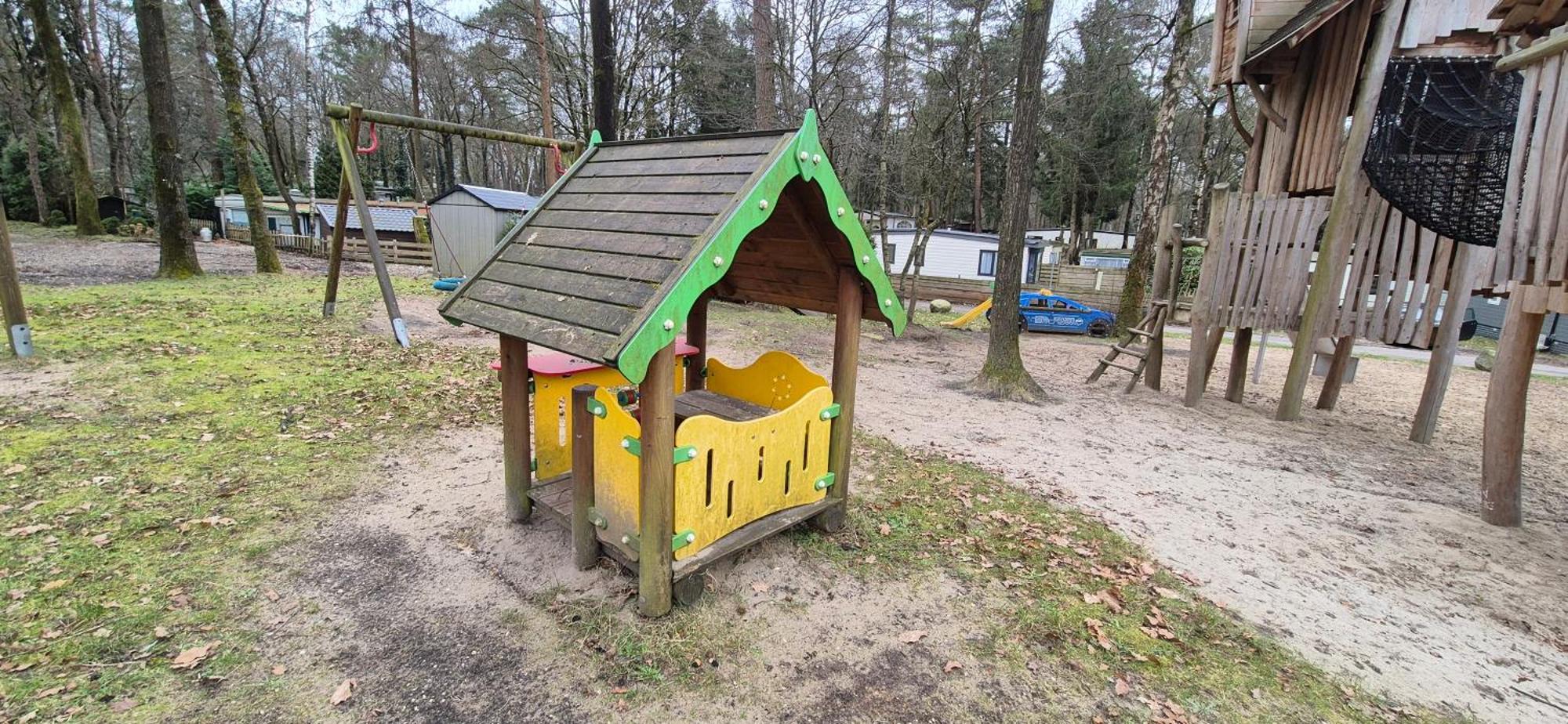 Het Veluwse Boshuisje Knus Chalet Met Omheinde Tuin Op De Veluwe Hoenderloo Eksteriør billede