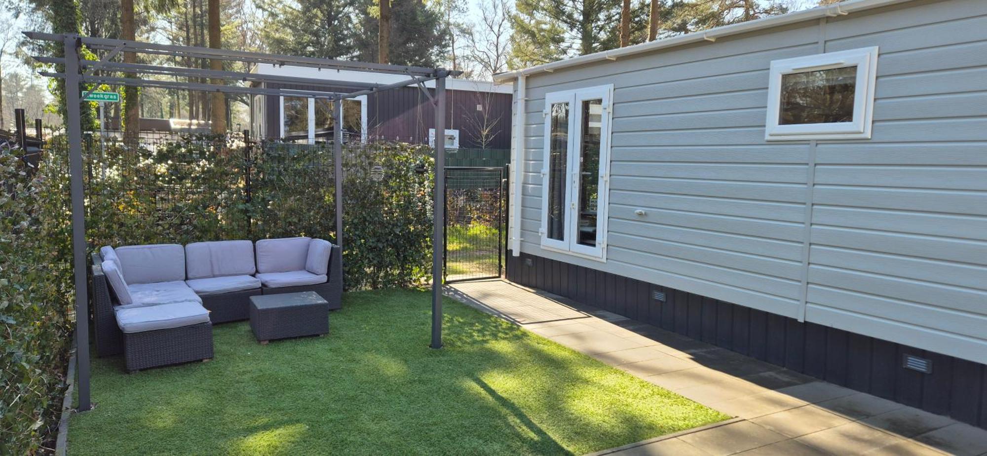 Het Veluwse Boshuisje Knus Chalet Met Omheinde Tuin Op De Veluwe Hoenderloo Eksteriør billede