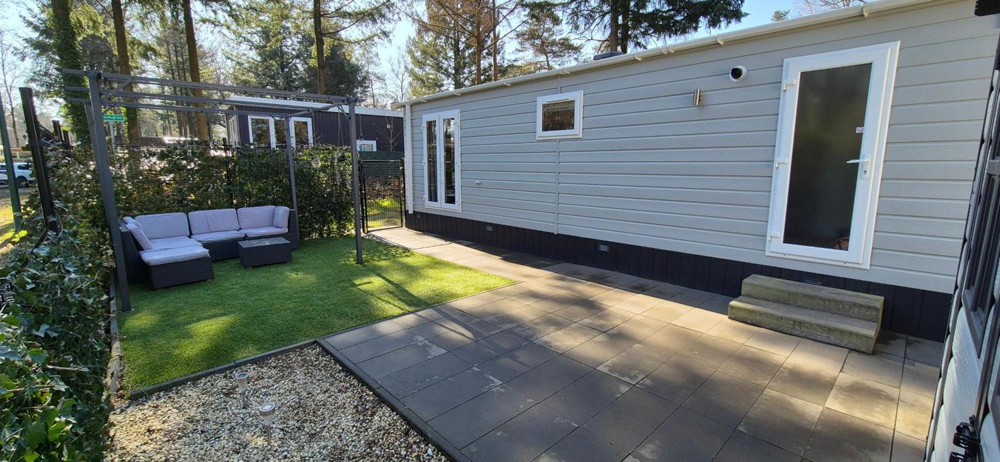 Het Veluwse Boshuisje Knus Chalet Met Omheinde Tuin Op De Veluwe Hoenderloo Eksteriør billede
